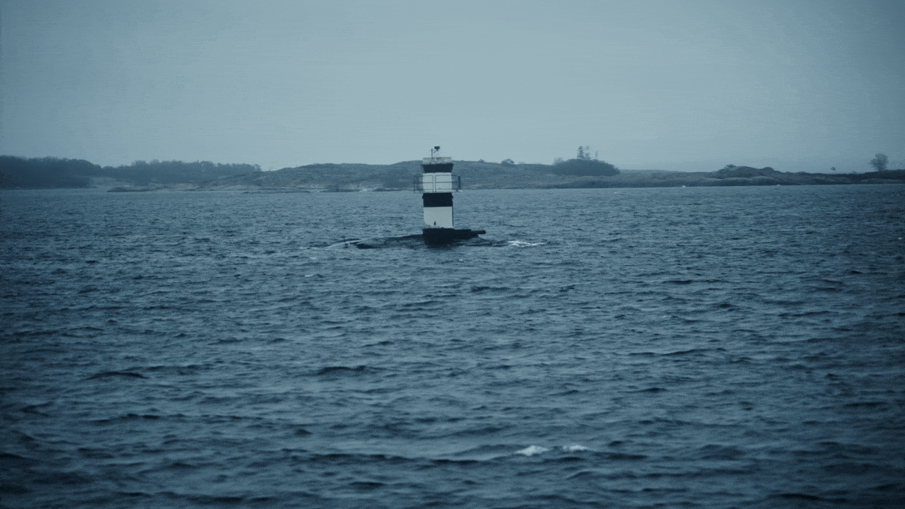 Koulu keskellä merta documentary